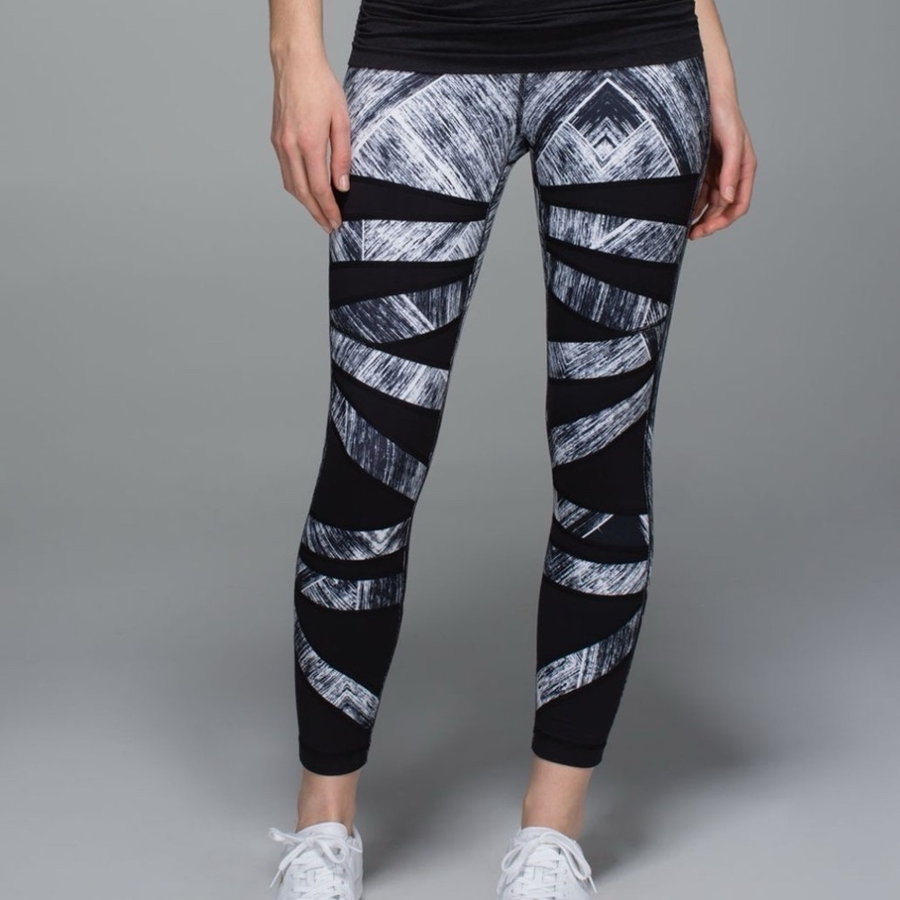 Lululemon High Times Pant Heat Wave White Black / Black 16246